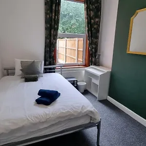  Guest house Double With Kitchen Facilities United Kingdom